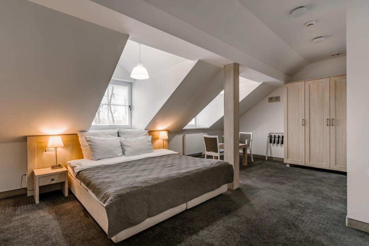 Hotel&Spa Dwor Droblin Leśna Podlaska Kültér fotó