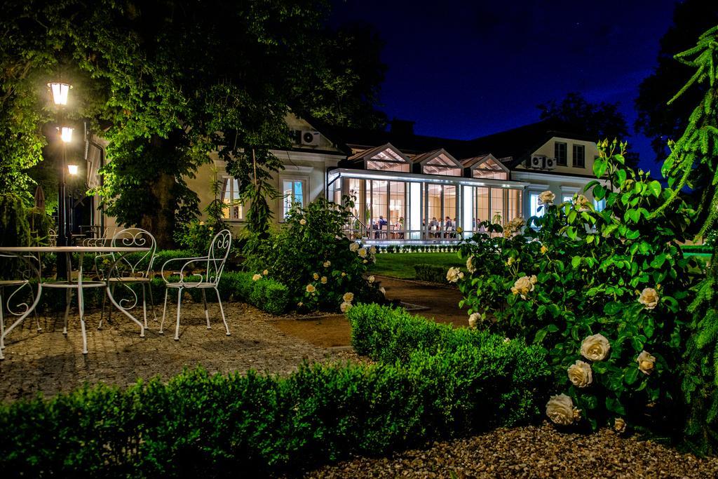 Hotel&Spa Dwor Droblin Leśna Podlaska Kültér fotó
